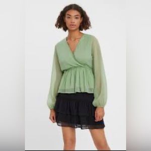 Women’s sheer long sleeve dressy shirt (SIMILAR to models shirt)